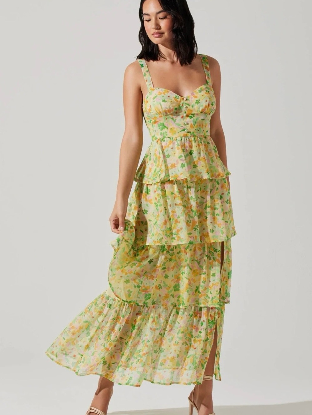 NWTs ASTR the label Midsummer Floral Tiered Maxi Dress - Yellow  - Size Medium - Picture 2 of 6